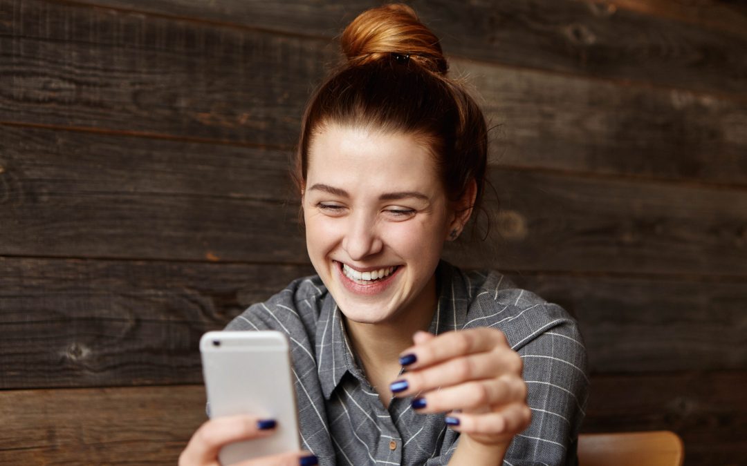 9 Things You Can Learn About Your Crush From His Social Media Posts