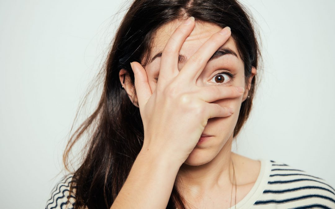 Kittenfishing: The White Lies Most Tell On Dating Apps